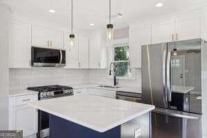 1560 Sams Street Property Photo 4