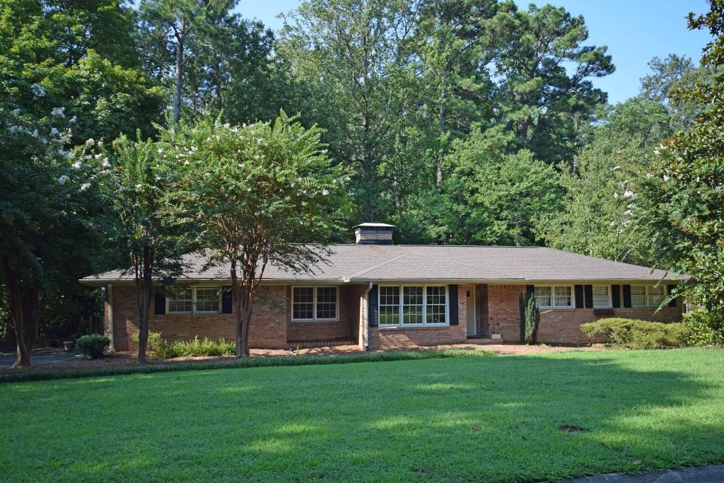 4320 Brookview Drive Se Property Photo 2