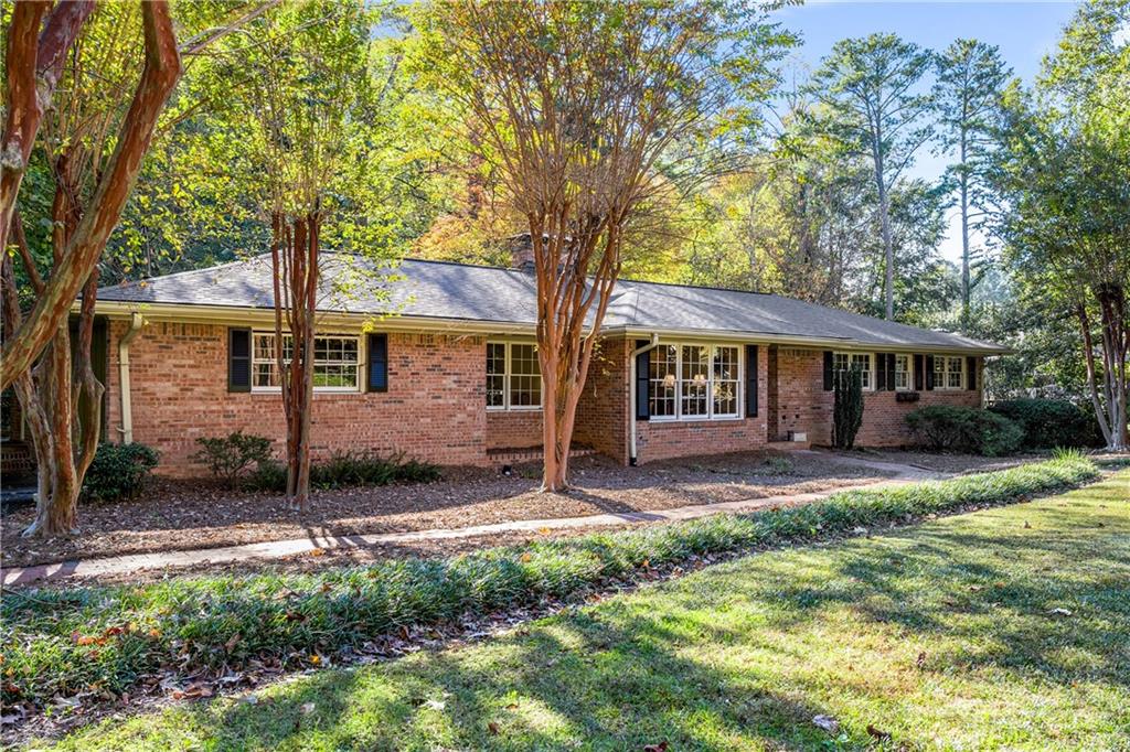 4320 Brookview Drive Se Property Photo 7