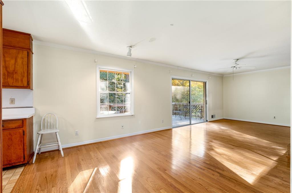 4320 Brookview Drive Se Property Photo 11