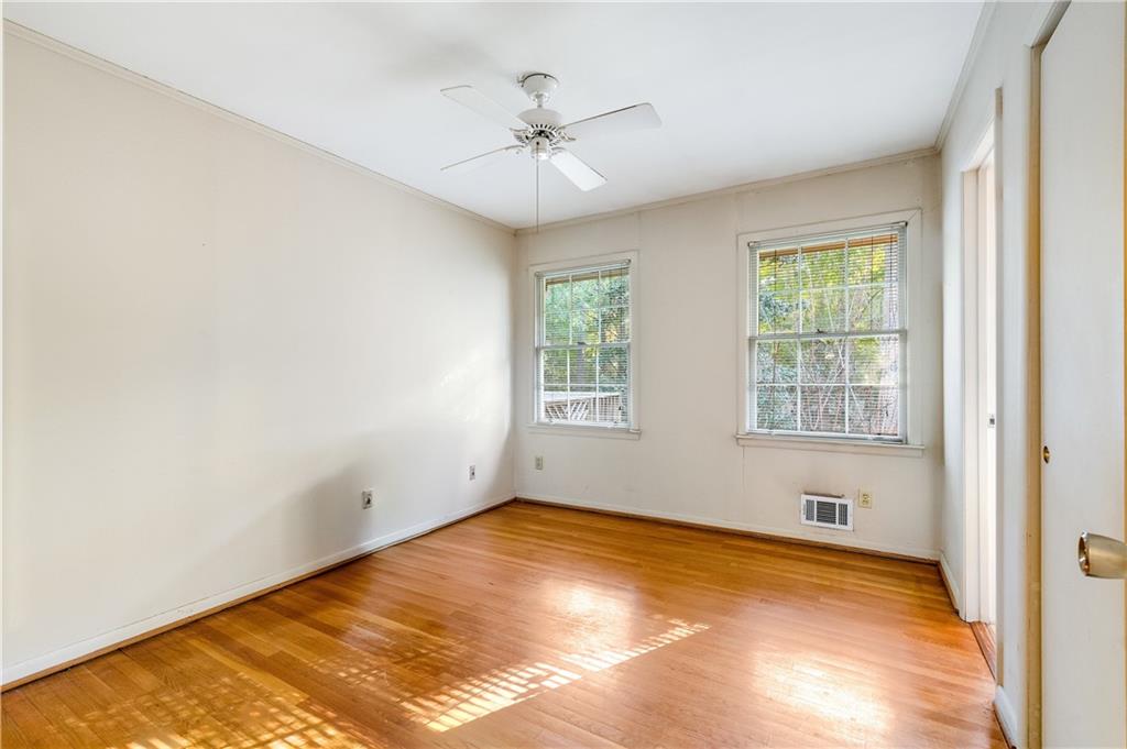 4320 Brookview Drive Se Property Photo 17