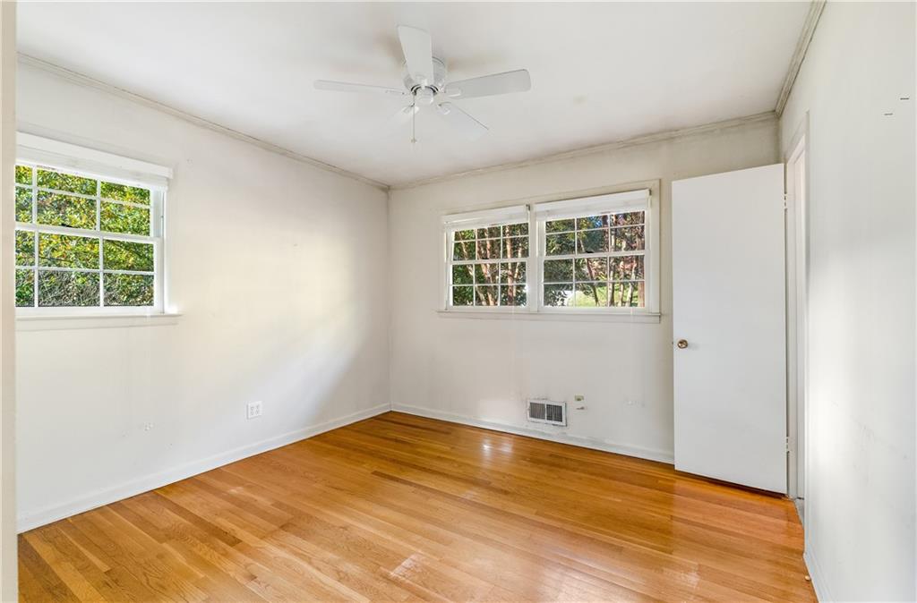 4320 Brookview Drive Se Property Photo 18