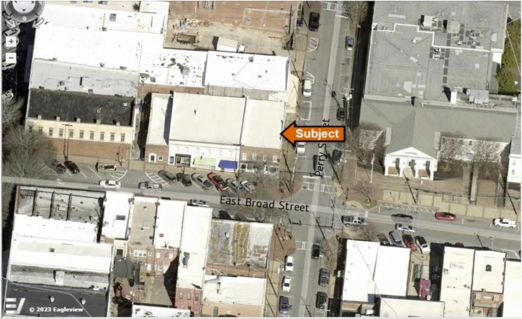 10 E Broad Street Property Photo 6