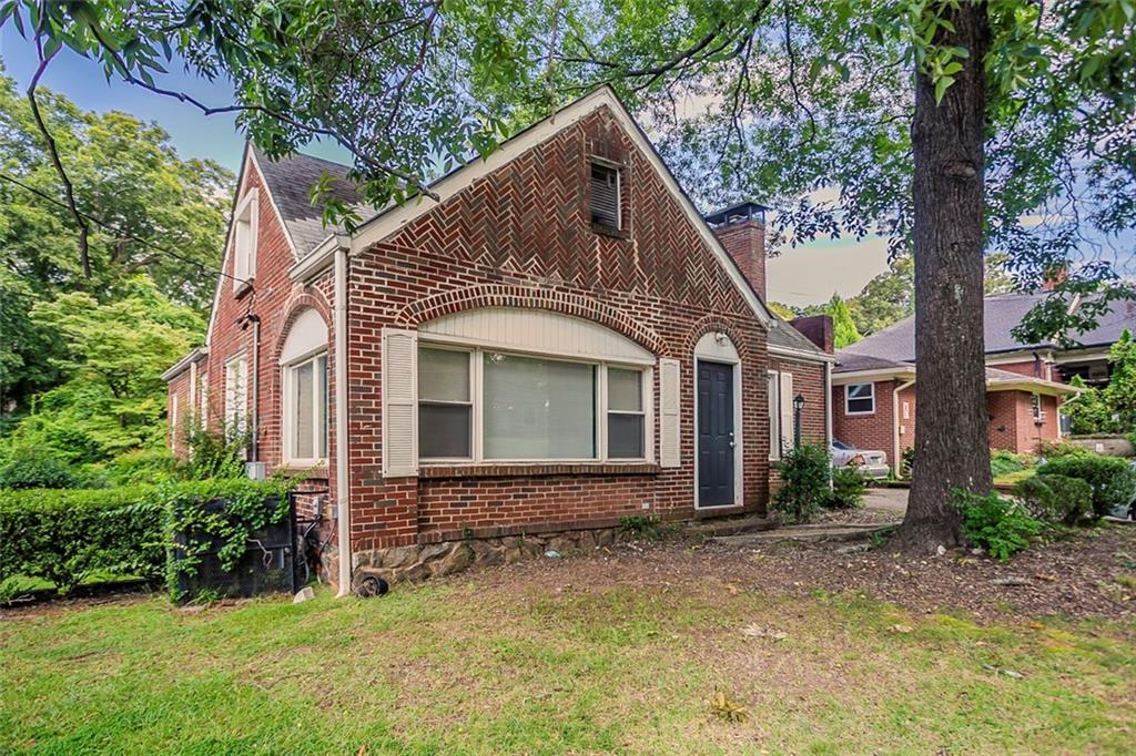 1807 Sylvan Road Sw Property Photo 4