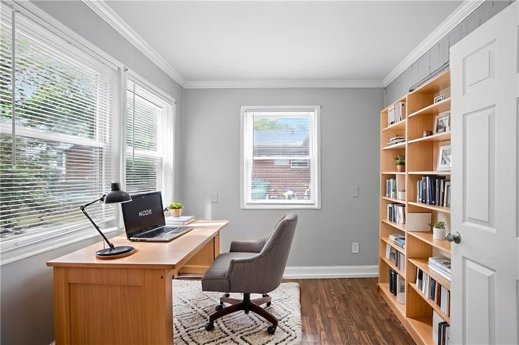 1807 Sylvan Road Sw Property Photo 9