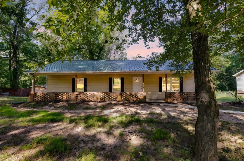 256 Astin Creek Road Property Photo 1