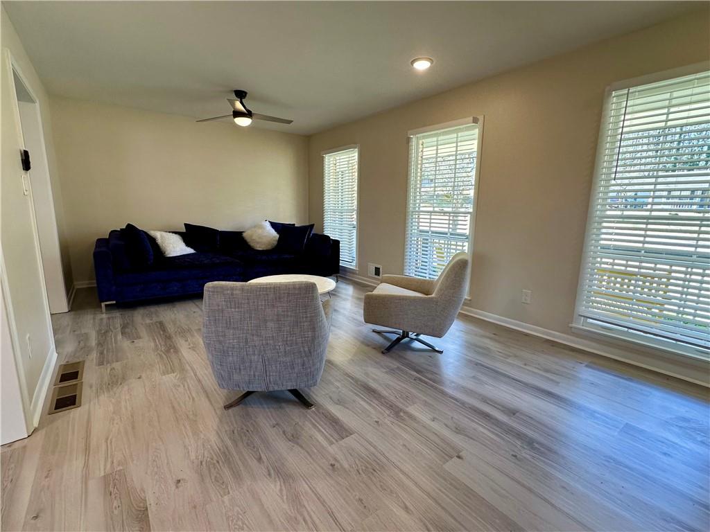 1010 Wesley Park Drive Sw Property Photo 9