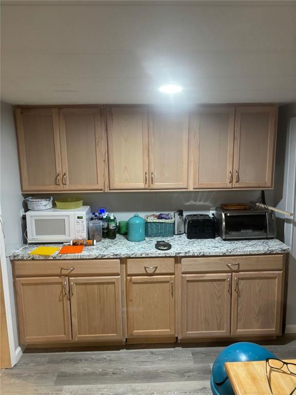 215 Canyon Pass Property Photo 6