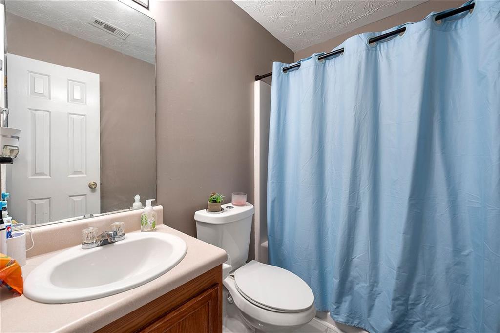 1552 Eastern Sunrise Lane Property Photo 13