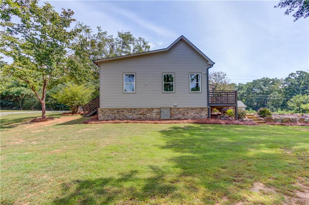 6700 Shady Grove Road Property Photo 28