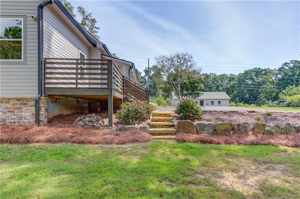 6700 Shady Grove Road Property Photo 29