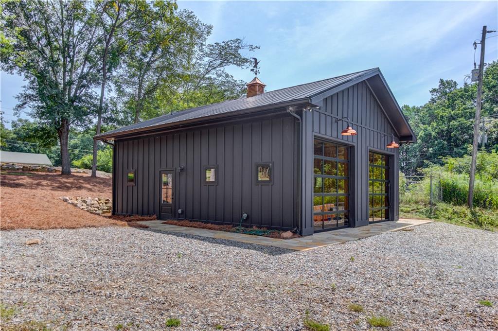 6700 Shady Grove Road Property Photo 41