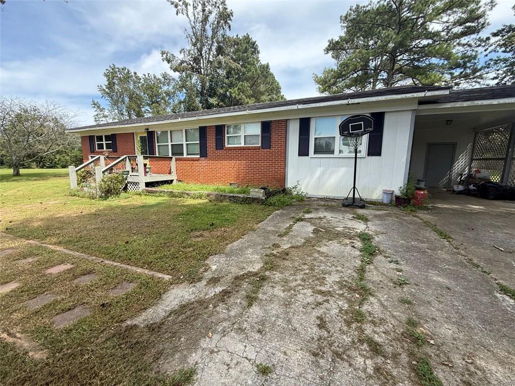 400 Bryant Road Property Photo 1