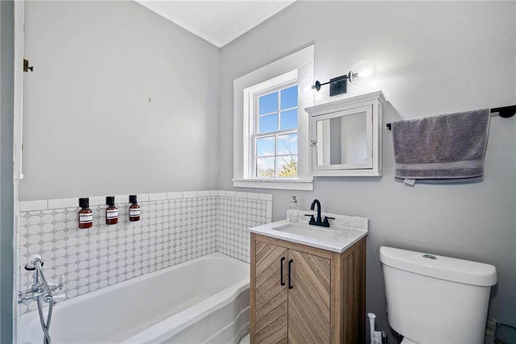 634 S Main Street Property Photo 14