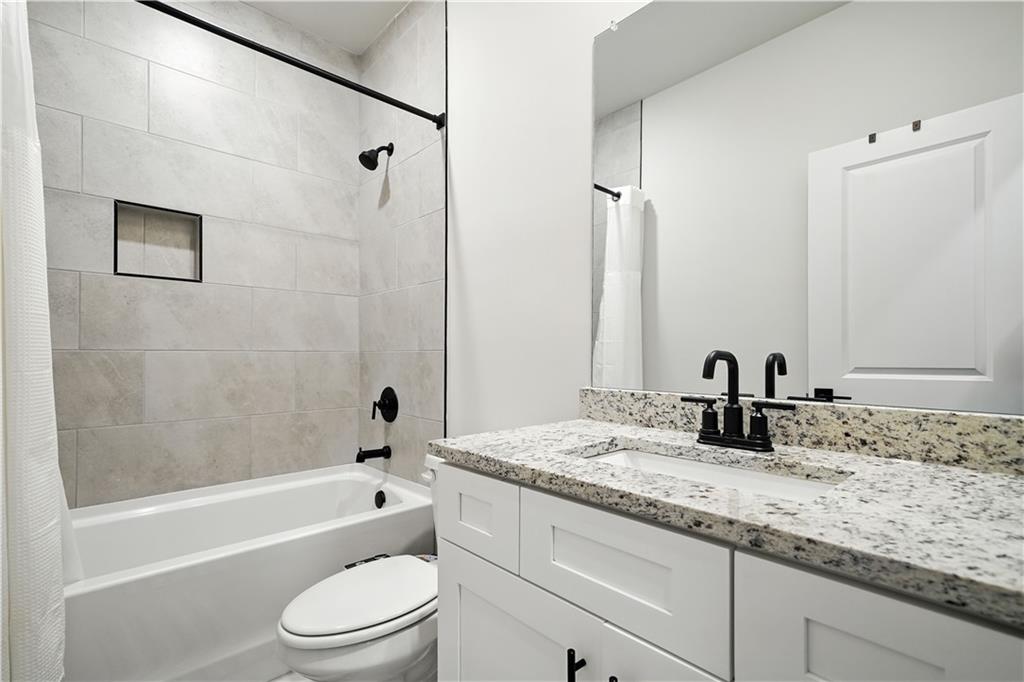 3894 Saddle Bag Court Property Photo 26