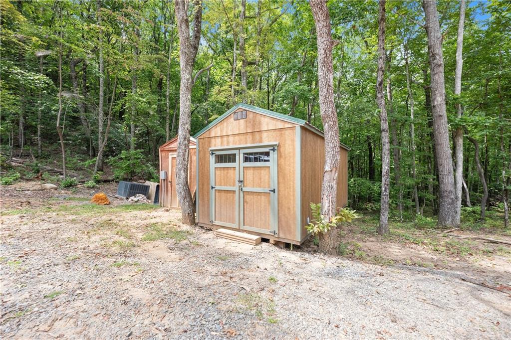 587 Cold Stream Trail Property Photo 36