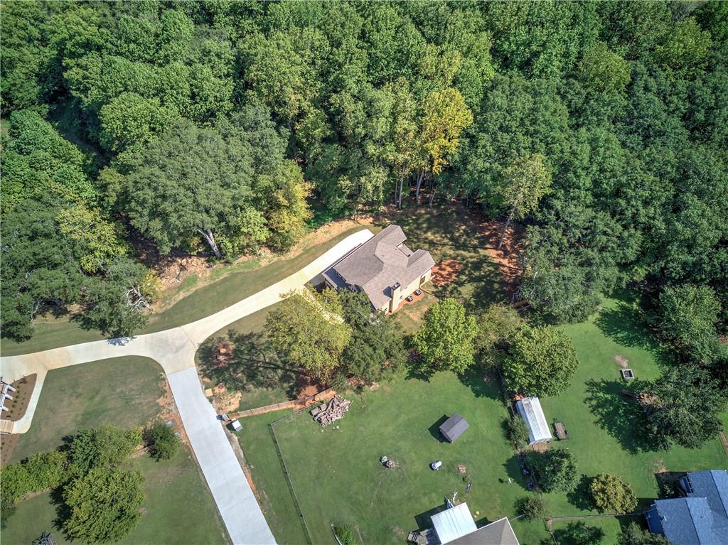 10 Dove Pointe Property Photo 3