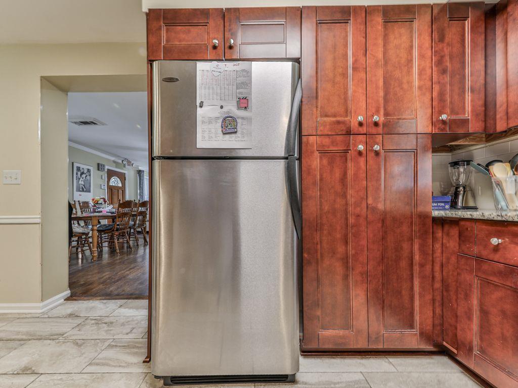 3605 Shallowford Road Property Photo 12