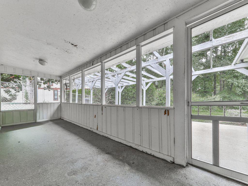 3605 Shallowford Road Property Photo 29