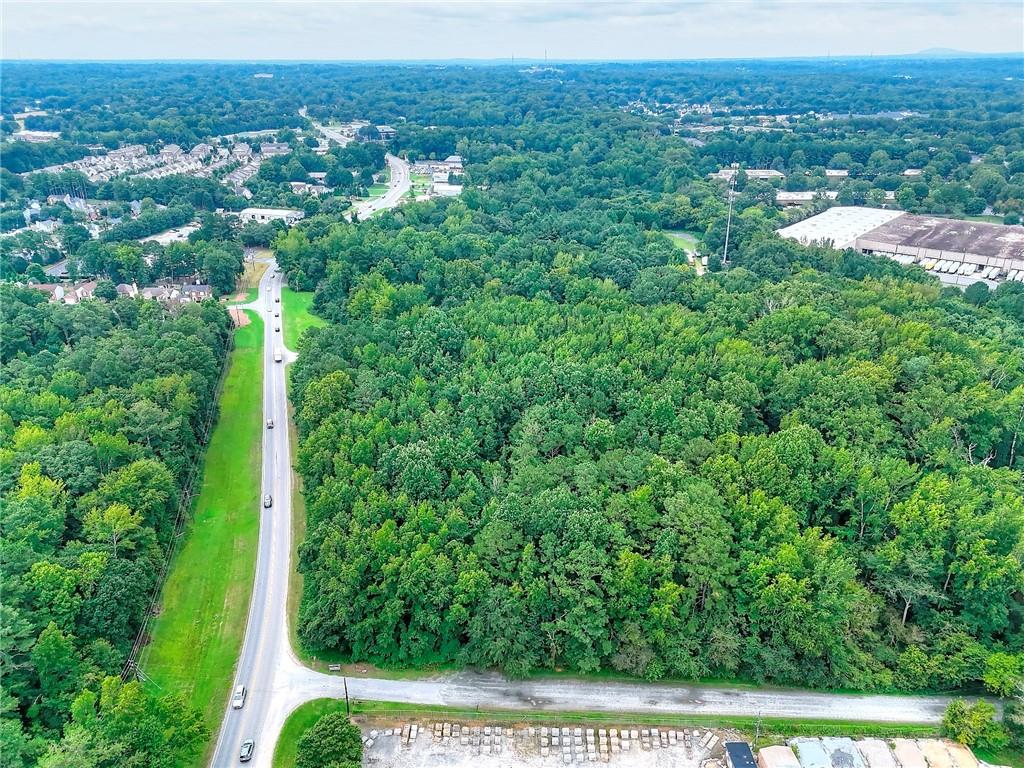 4349 Abbotts Bridge Road Property Photo 8