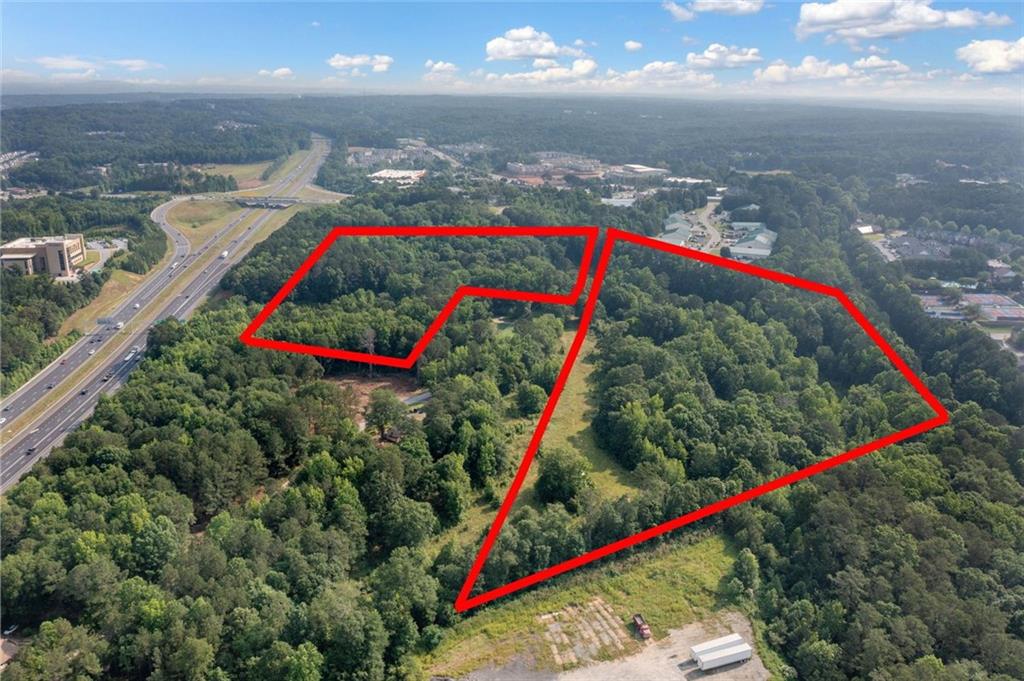 643 N Rope Mill Road Property Photo 1