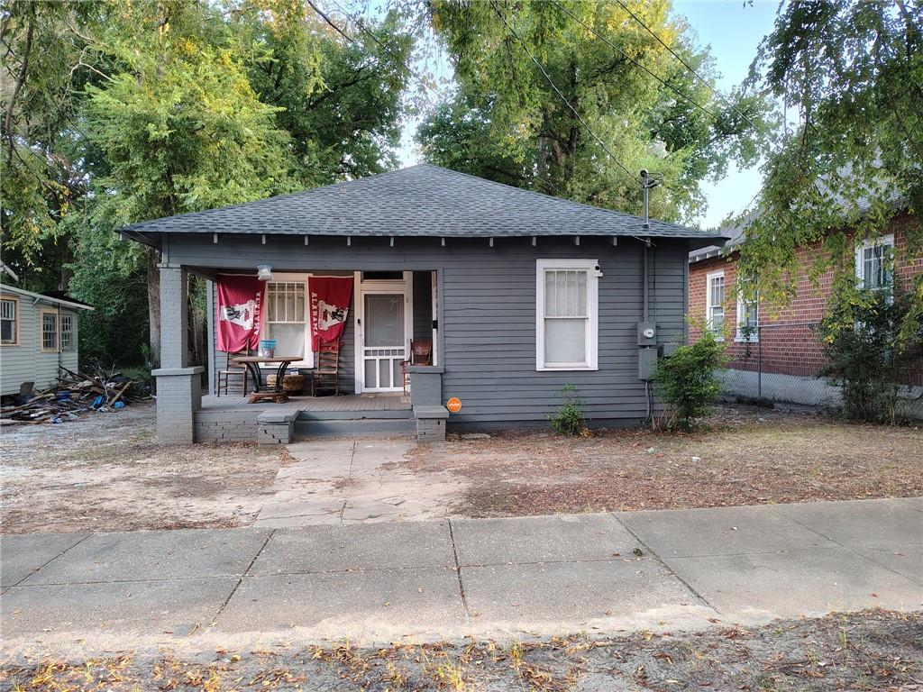 1112 32nd Street Property Photo 1