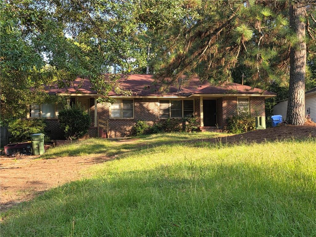 7649488 Property Photo 2