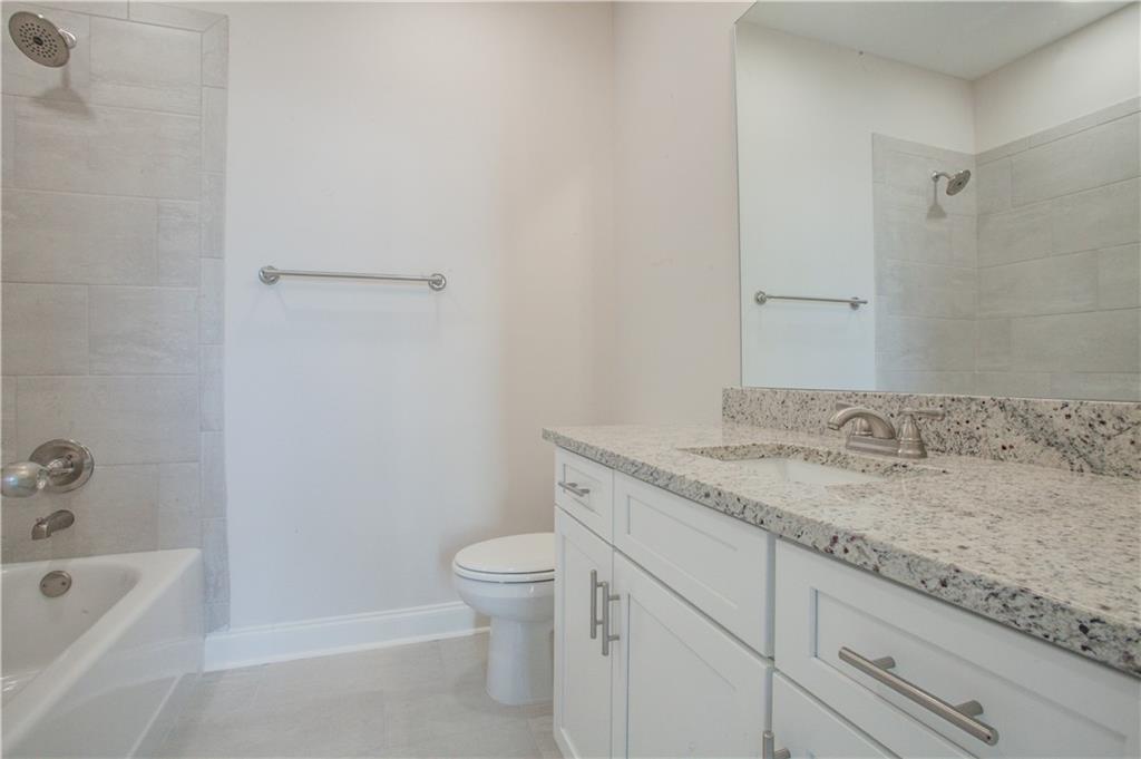 388 Maple View Drive Property Photo 14