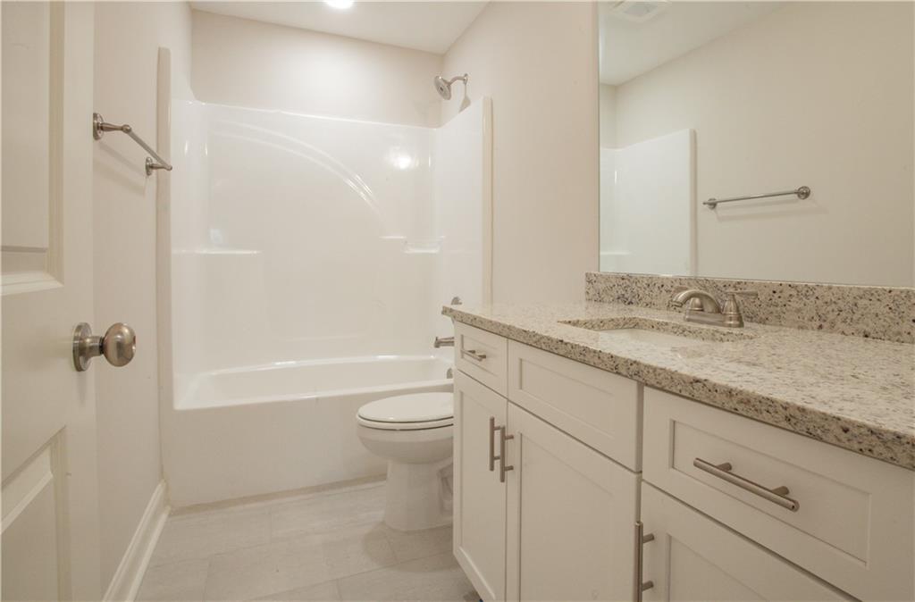 388 Maple View Drive Property Photo 15