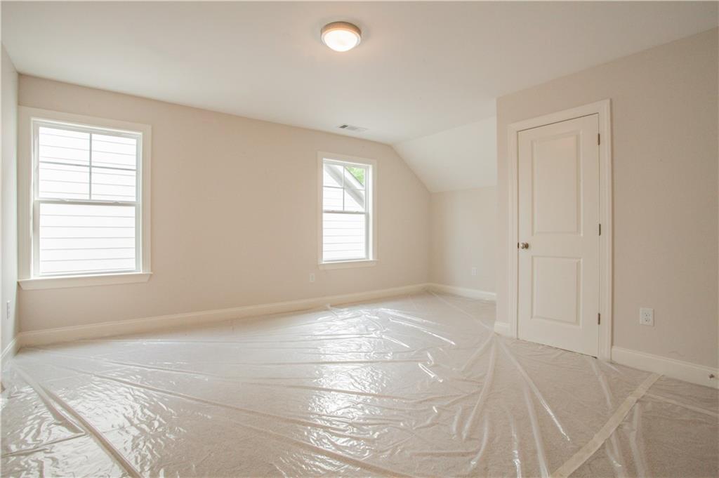 388 Maple View Drive Property Photo 16