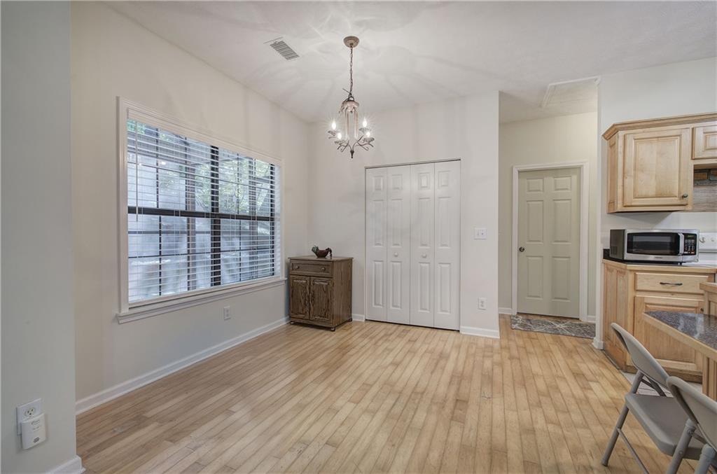 858 Crippled Oak Trail Property Photo 17