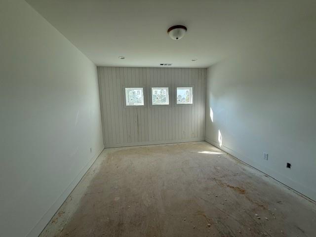 1570 Traditions Way Property Photo 16