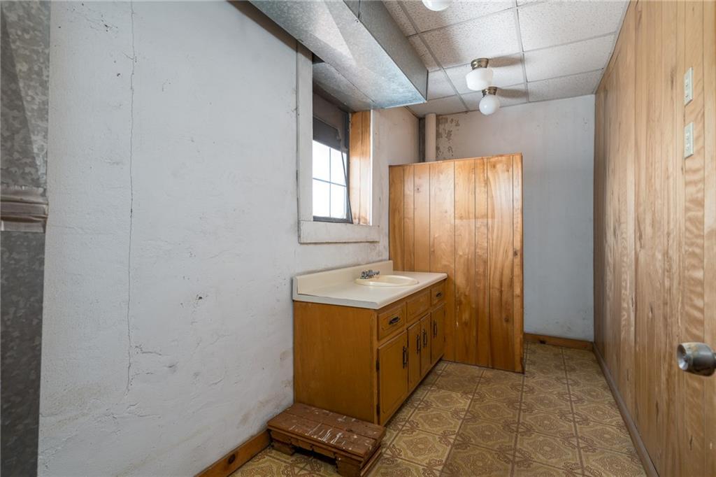 4 Northside Square Property Photo 22