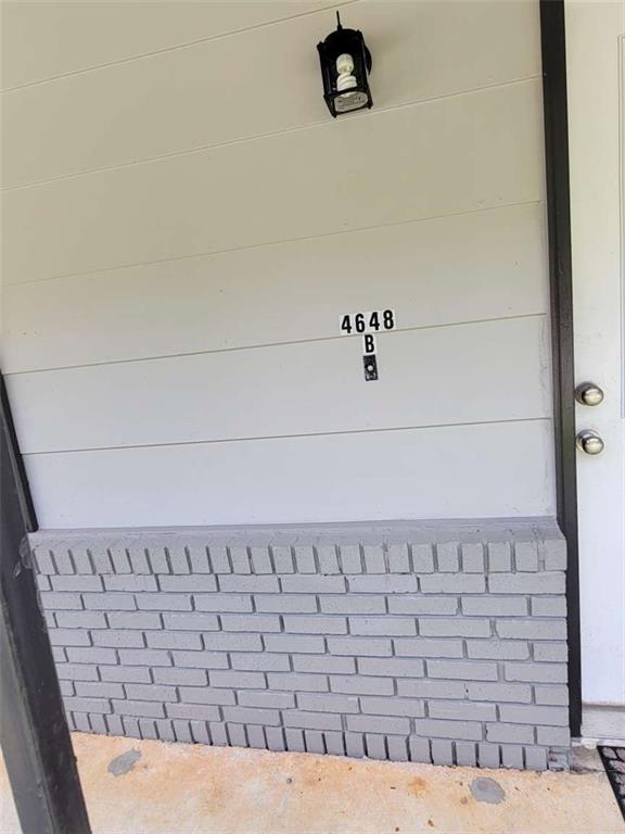4648 Pine Tree # B Circle Property Photo 3