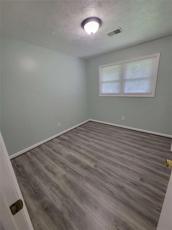 4648 Pine Tree # B Circle Property Photo 18