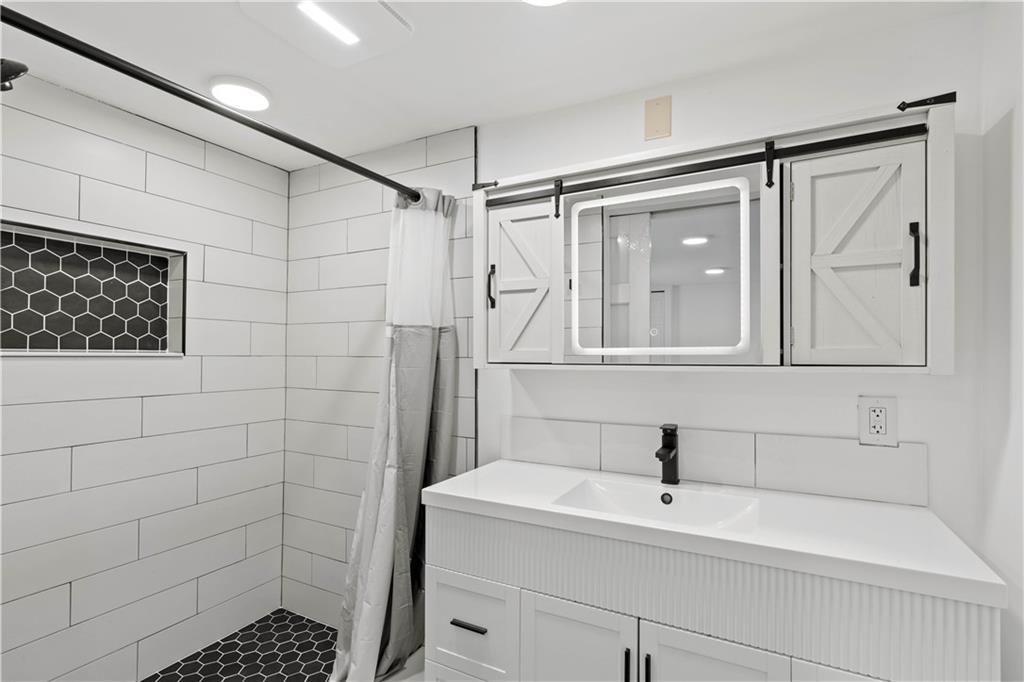 3551 Monroe Circle Property Photo 17