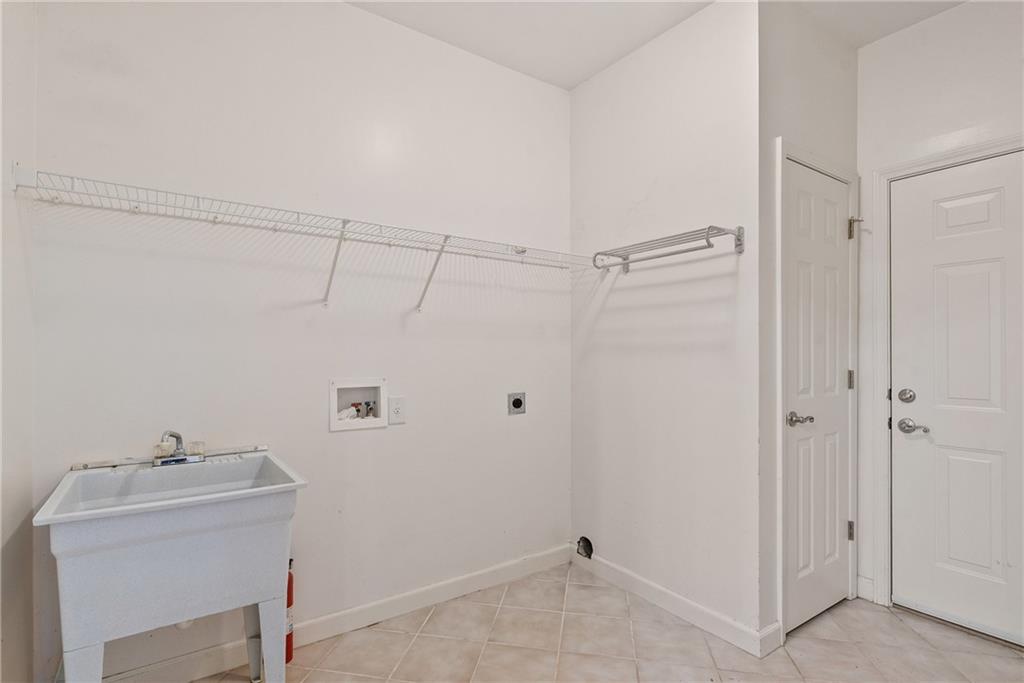3363 War Hill Park Road Property Photo 32