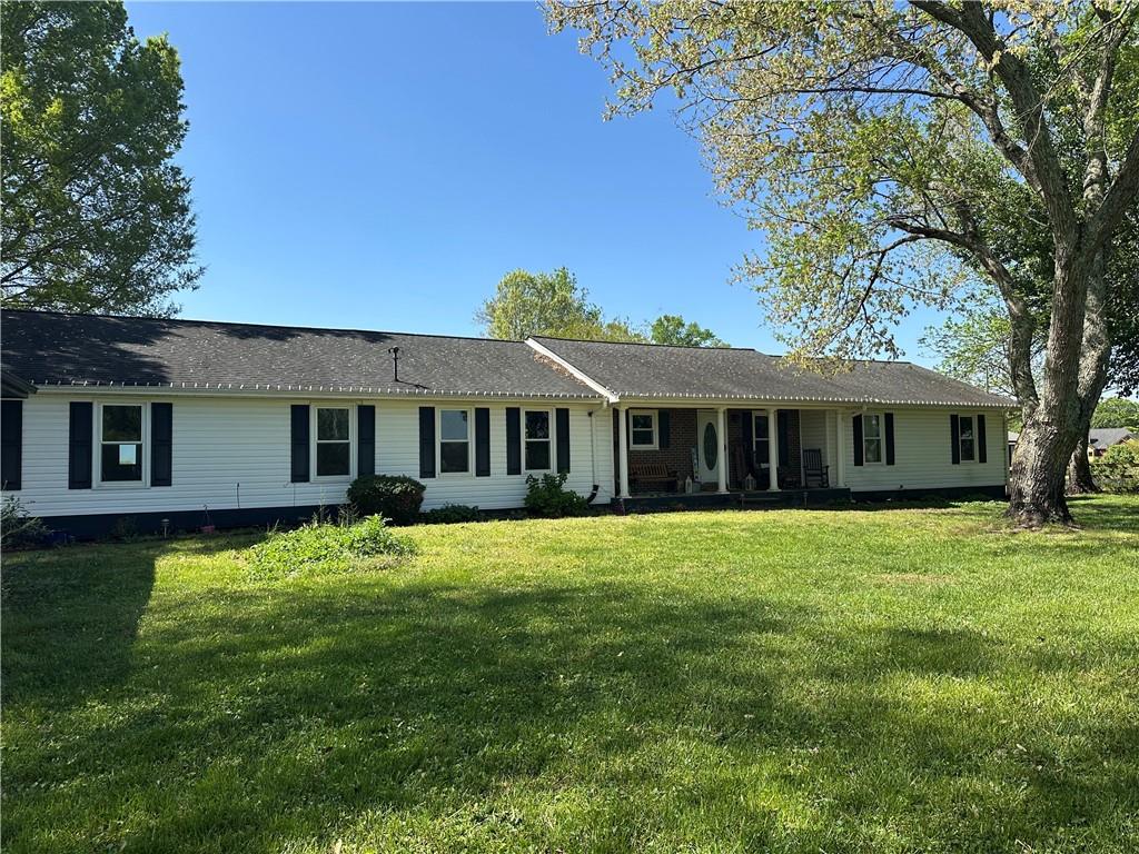 2085 Jones Phillips Road Property Photo 1
