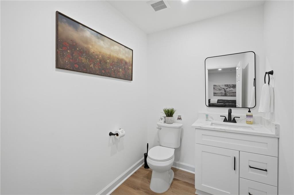 70 Fox Den Circle Property Photo 44
