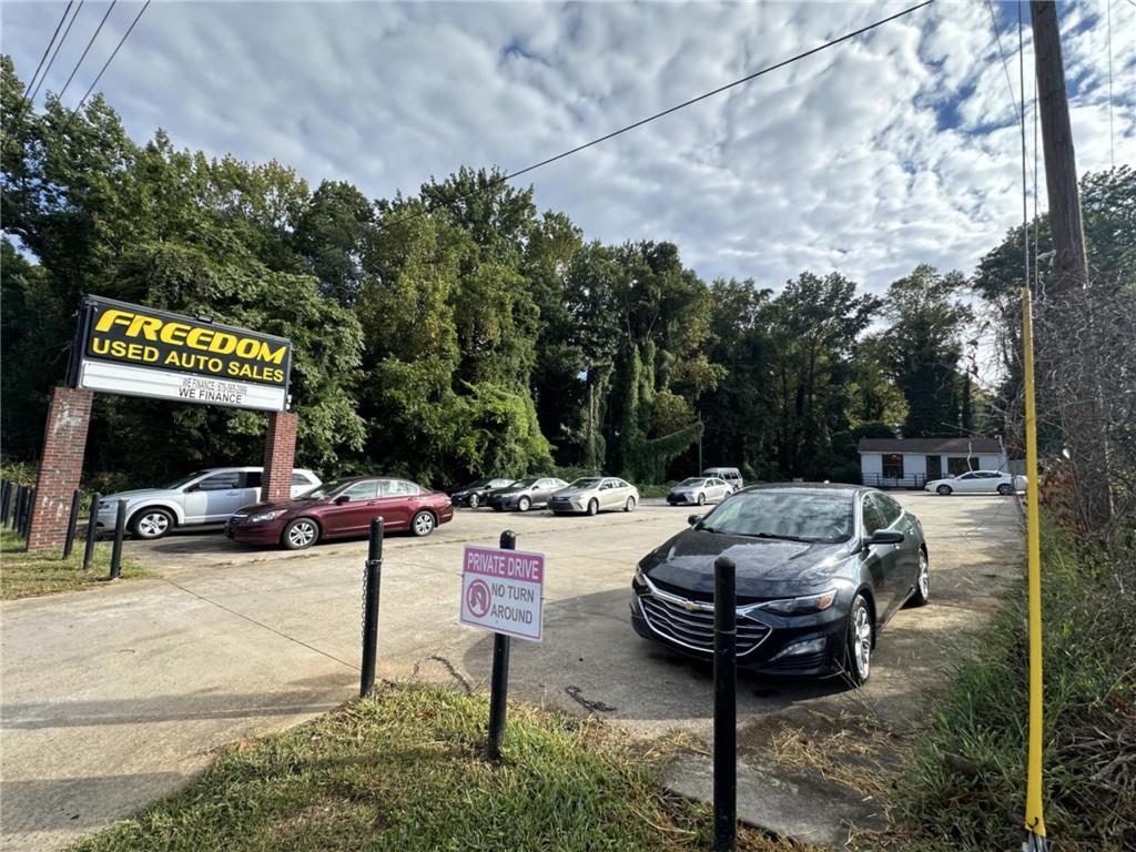 5440 Jonesboro Road Property Photo 1
