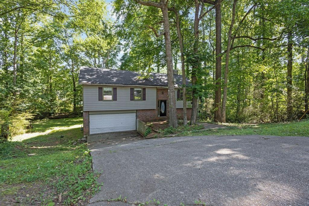 3189 Glen Hollow Drive Property Photo 1