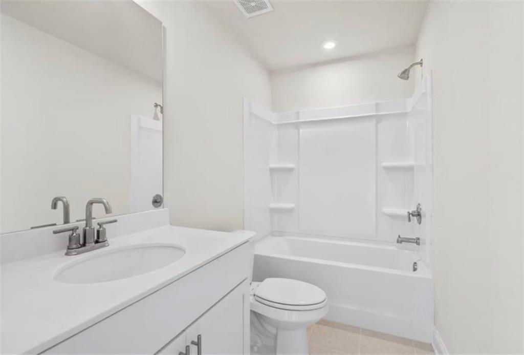 551 Grand Wehunt Drive Property Photo 34