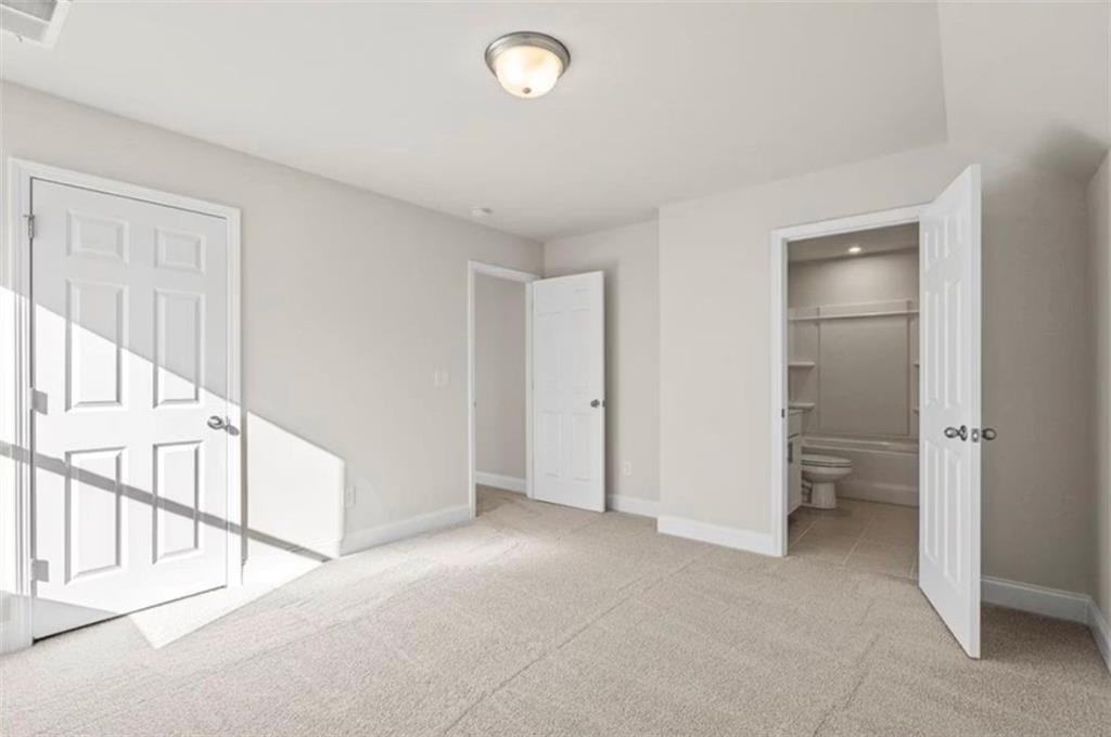 551 Grand Wehunt Drive Property Photo 35