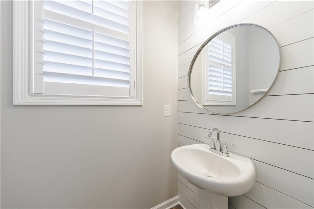 6645 Cortland Walk Property Photo 17