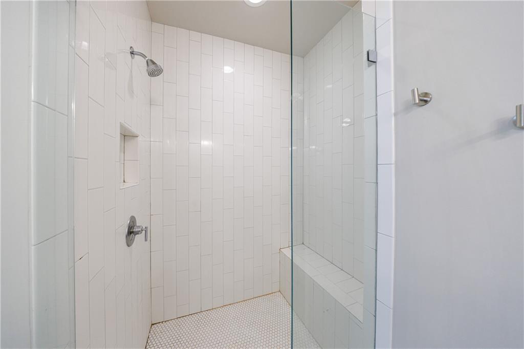 6645 Cortland Walk Property Photo 20
