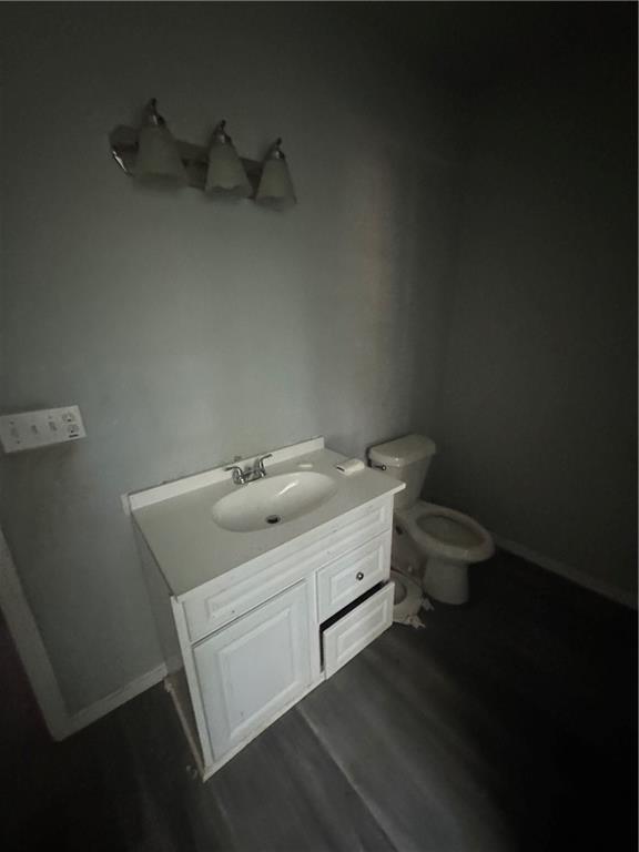 711 Highway 162 Property Photo 18