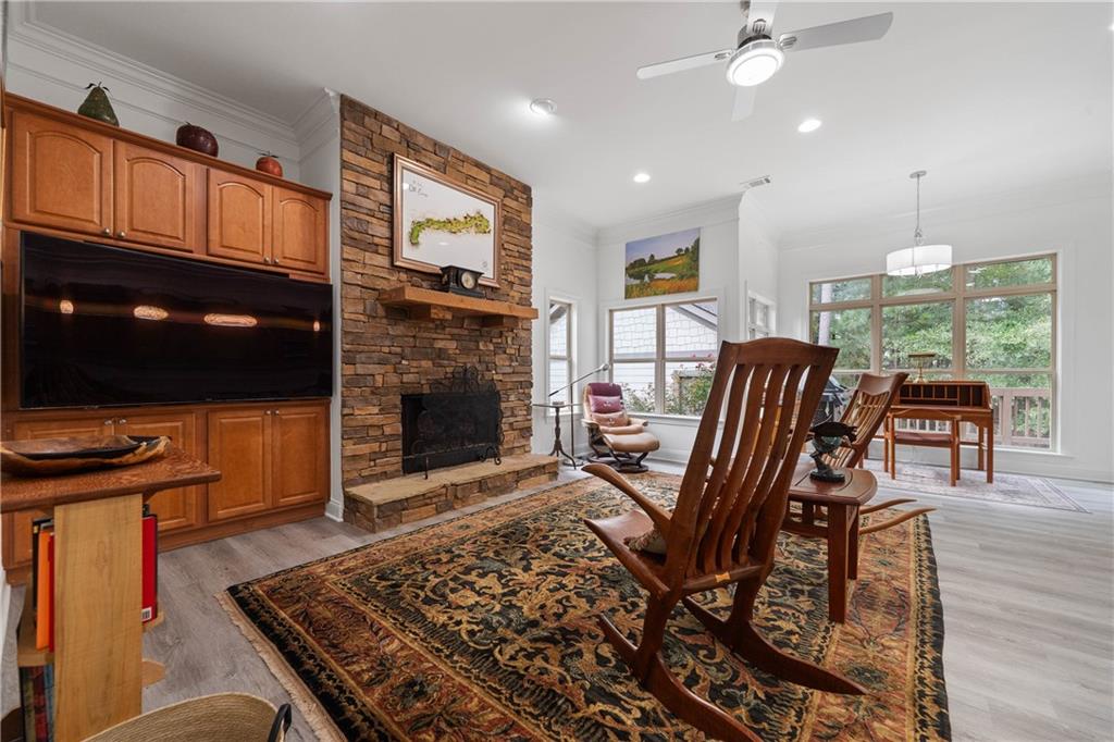 158 Parkside Lane Property Photo 11