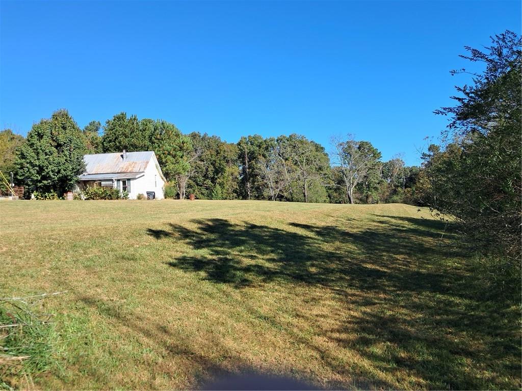 681 Mullinax Road Property Photo 1