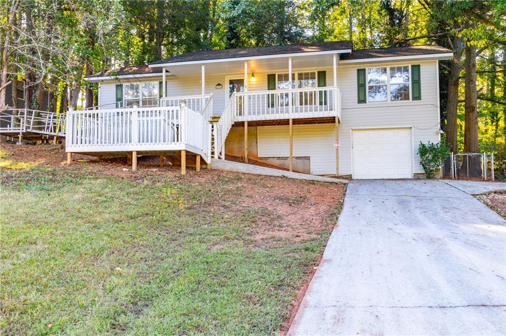 4908 Tarleton Drive SW Property Photo 1