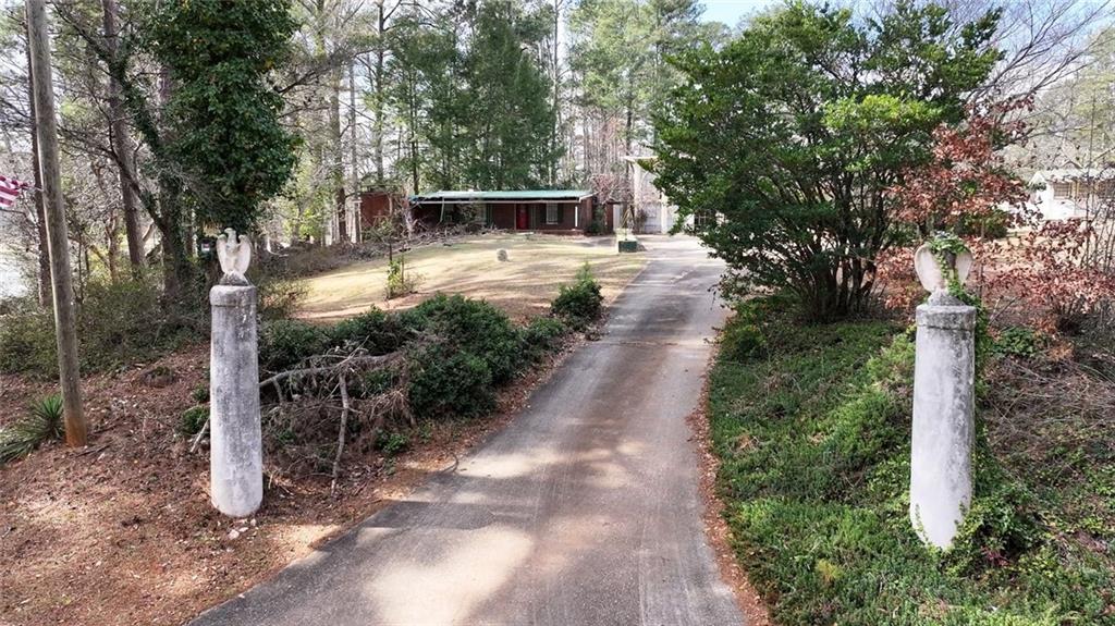 7275 Bishop Road Property Photo 1